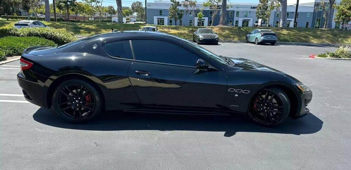 Maserati GT Side