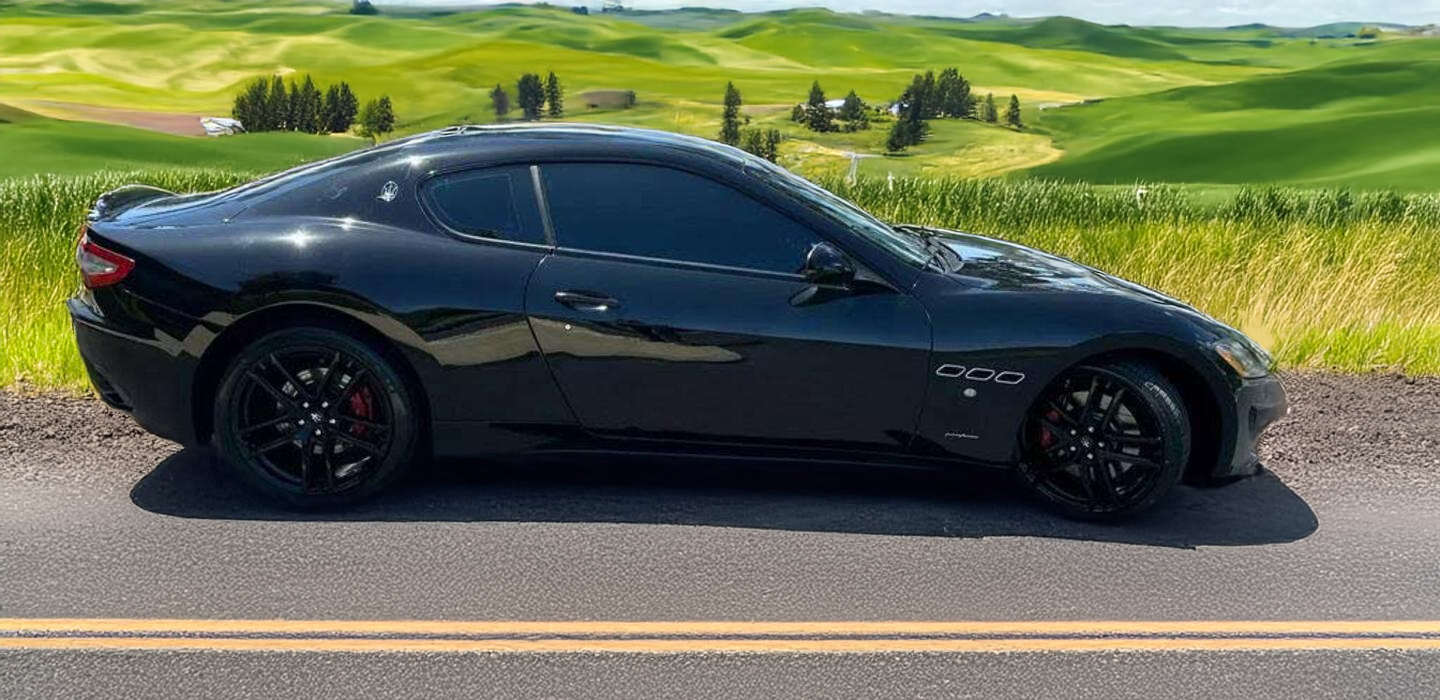 Maserati GT Side